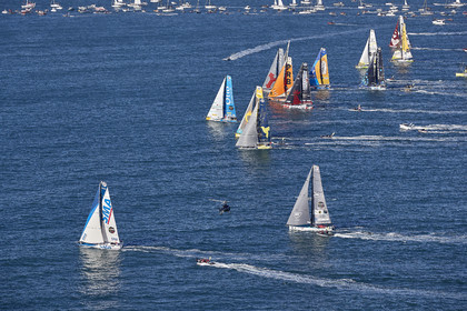 THM-16_82034_VendeeGlobeStart