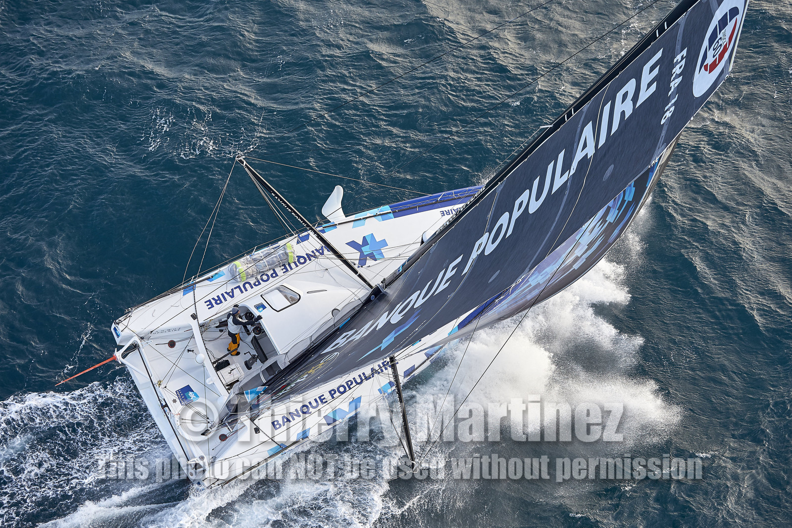 THM-17_001033_VendeeGlobeFinish