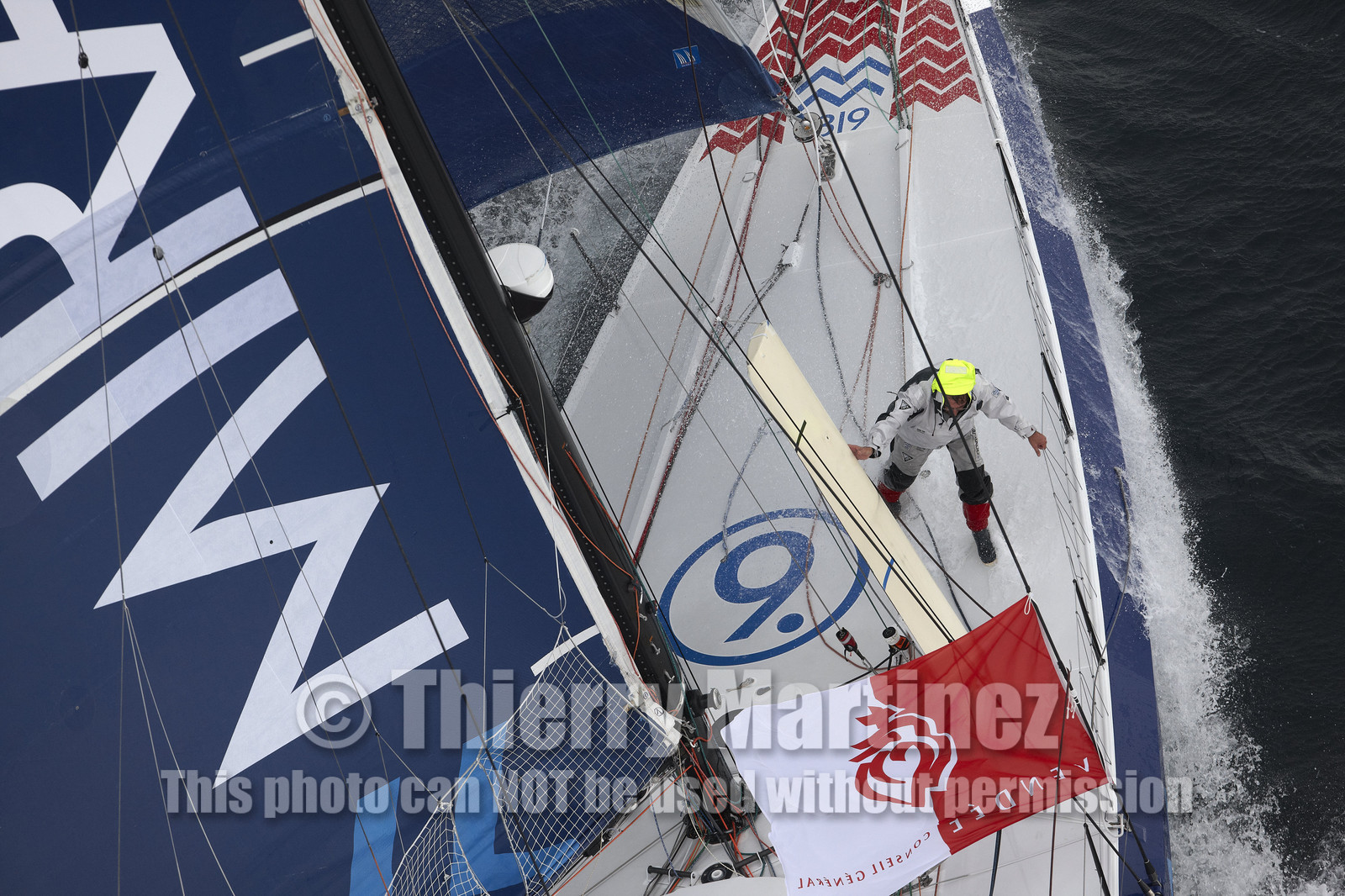 MIRABAUD  Monohull IMOCA 60, skipper Dominique Wavre (SUi)