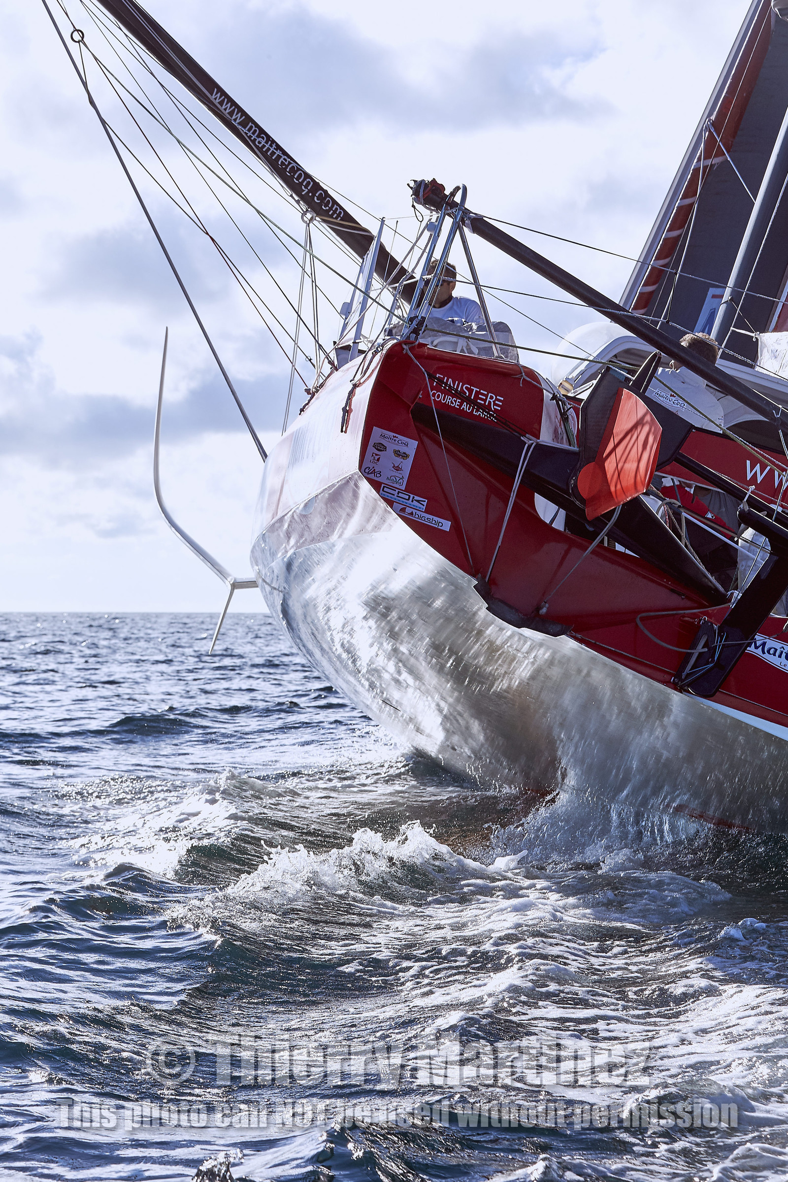 THM-15_62474_AZIMUT2016