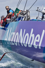 THM-17_065651_team AkzoNobel