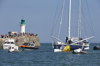 Arrival of NEW YORK-VENDEE (Les Sables d’Olonne) presented by Currency House & SpaceCode.