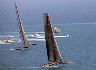 33rd  AMERICA'S CUP Valencia Spain, February 2010 - Defender:  ALINGHI (ALINGHI 5) vs Challenger : BMW Oracle Racing (USA 17)