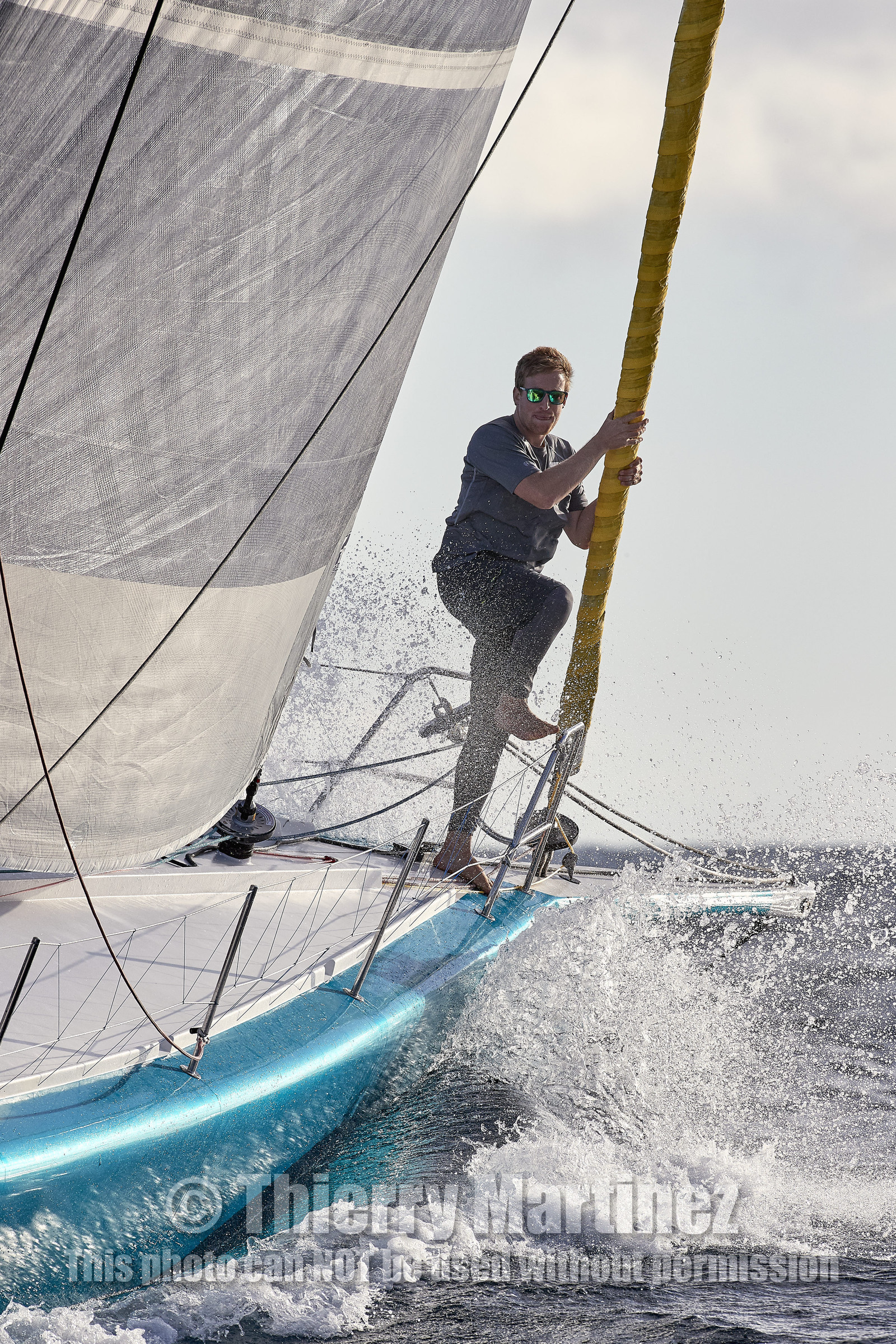 THM-15_63996_AZIMUT2016