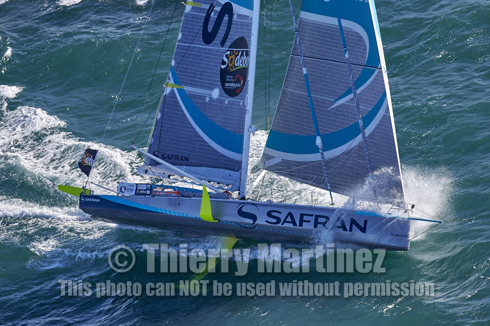 THM-16_80990_VendeeGlobeStart