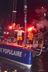 THM-17_002885_VendeeGlobeFinish