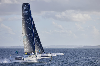 22_38949   © Thierry Martinez.DINARD, FRANCE. 9 Novembre  2022Départ de la 12éme ROUTE DU RHUM, transatlantique course à la voile en solitaire de St Malo(FRA)  à Pointe à Pitre (FRA-Guadeloupe) 3.543 milles nautiques.
