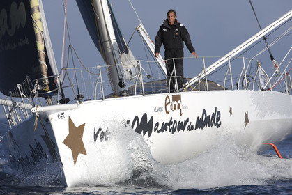 VOTRE NOM AUTOUR DU MONDE , skipper Bertrand de Broc (FRA)