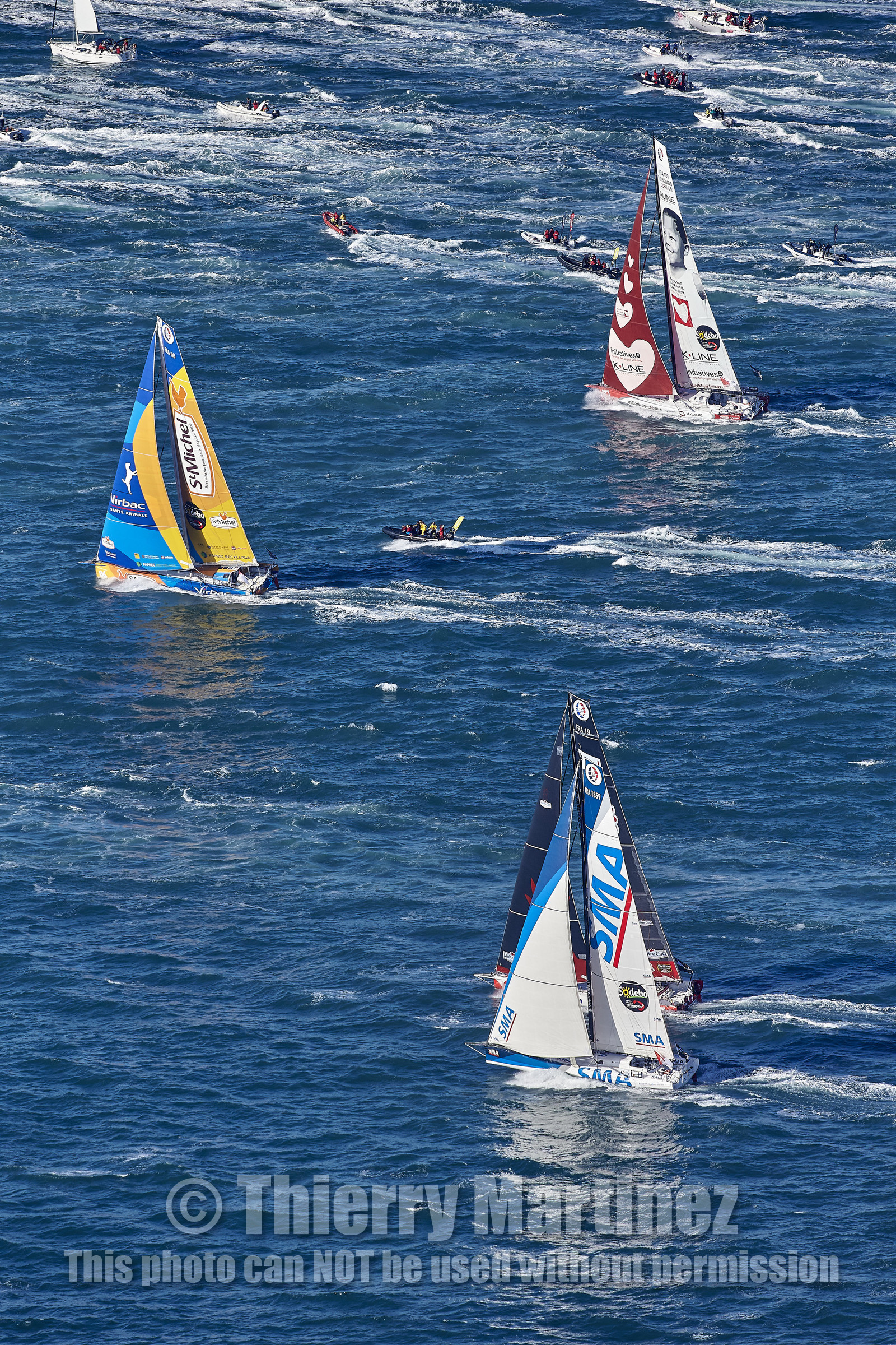 THM-16_80841_VendeeGlobeStart