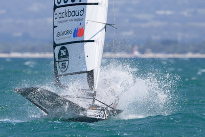 2015 McDougall + McConaghy Moth Worlds. Sorrento - VIC AUSTRALIA  . 6 16 January 2015. Organize by Sorrento Sailing Couta Boat Club.