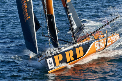 THM-20_23469_VendeeGlobeStart