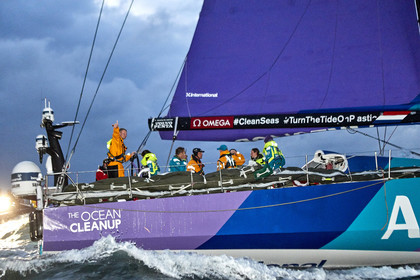 team AkzoNobel  in Volvo Ocean Race 2017-18.