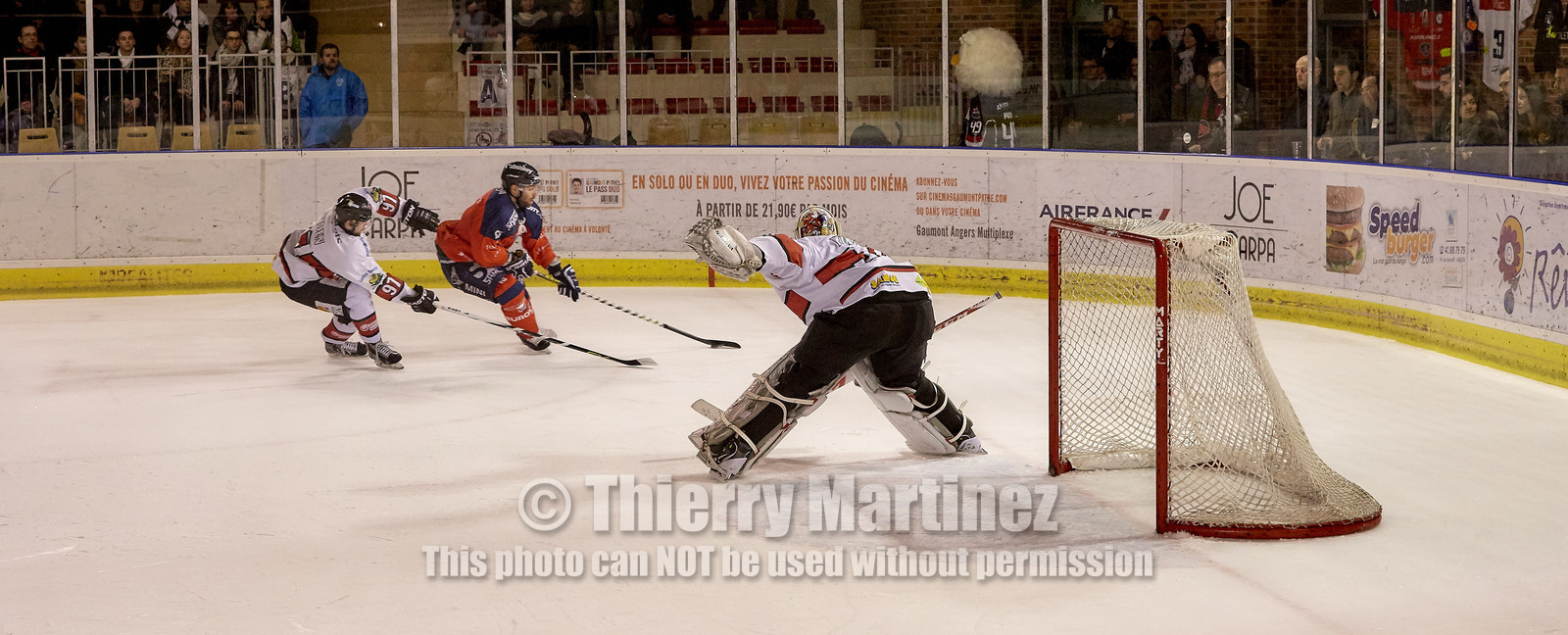 THM_16_01689-HOCKEY