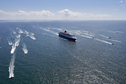 THM_17_039841_THE_BRIDGE