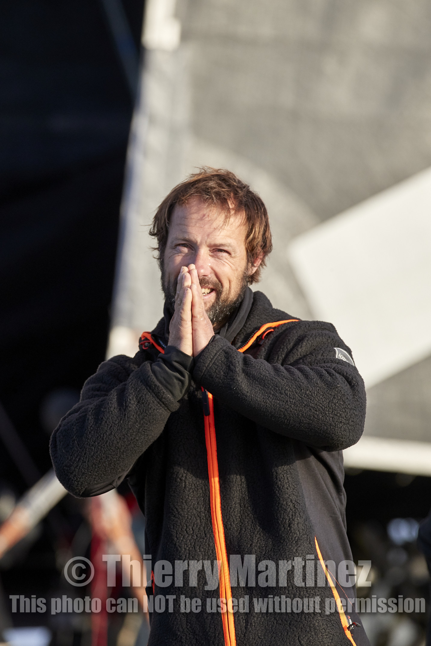 Single-handed sailing round the world record .