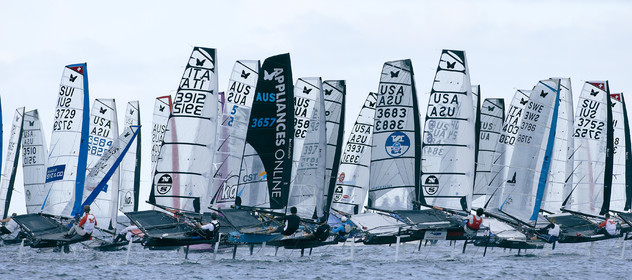 2013 McDOUGALL+McCONAGHY Moth Worlds - Kaneohe Bay - Hawaii -USA . October 2013