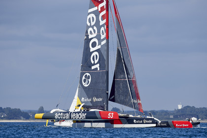 THM-19_16011_ARMEN RACE