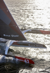 « ULTIM ACTUAL LEADER , Skipper Yves Le Blevec.