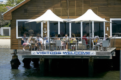 15_018692-Skiff-Sydney