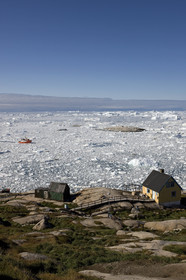 Schooner LA LOUISE sailing on west coast of Greenland.