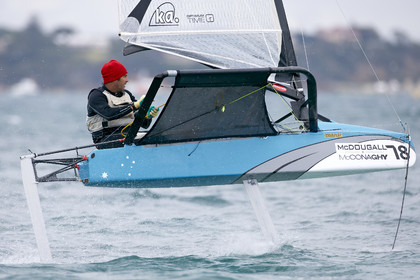 2015 McDougall + McConaghy Moth Worlds. Sorrento - VIC AUSTRALIA  . 6 16 January 2015. Organize by Sorrento Sailing Couta Boat Club.