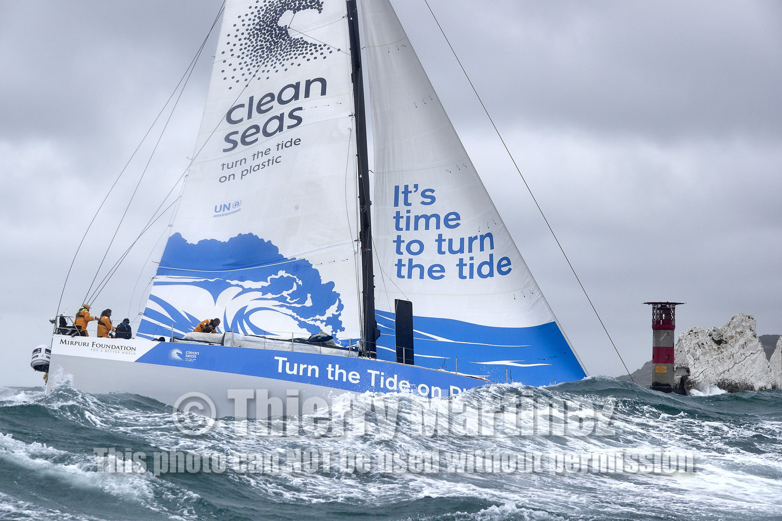 LENDY COWES WEEK - Round the island.