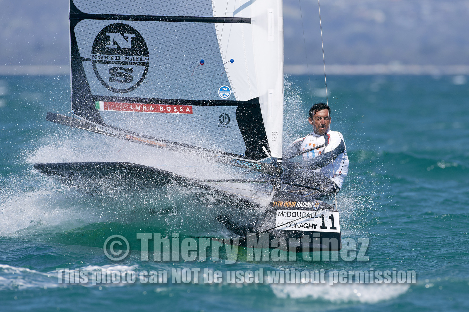 2015 McDougall + McConaghy Moth Worlds. Sorrento - VIC AUSTRALIA  . 6 16 January 2015. Organize by Sorrento Sailing Couta Boat Club.