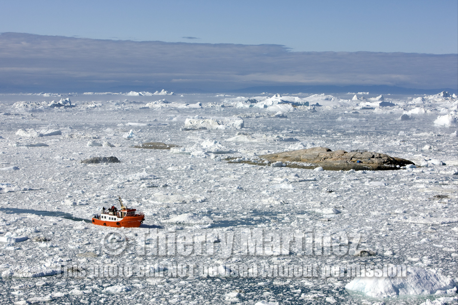 Schooner LA LOUISE sailing on west coast of Greenland.