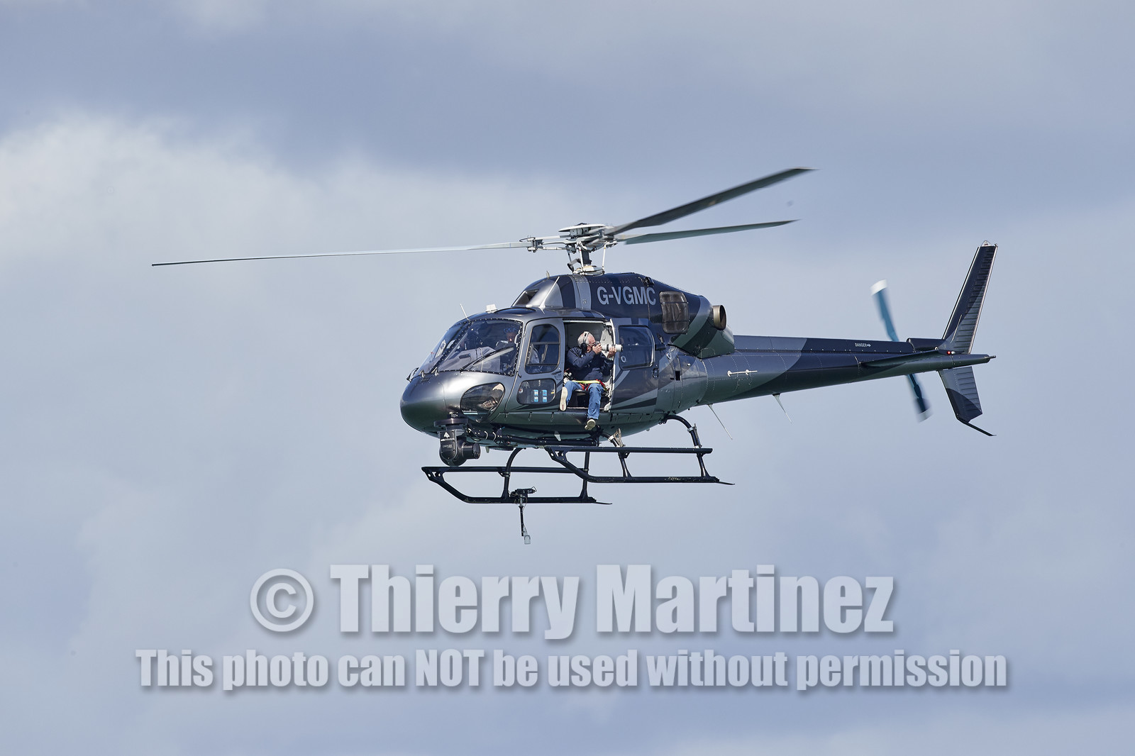 THM-17_067118_Fastnet Race