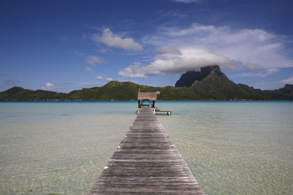 15_025904  ©ThMartinez Sea&Co.  BORA BORA - ILES SOUS LE VENT. POLYNESIE FRANCAISE .  6 Février 2015. . Bora Bora depuis Eden Beach Bora Bora..