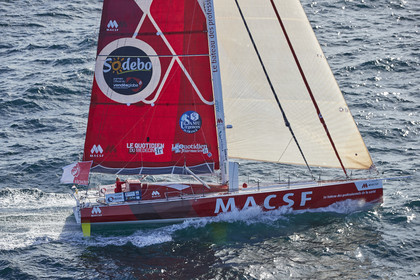 THM-16_82329_VendeeGlobeStart