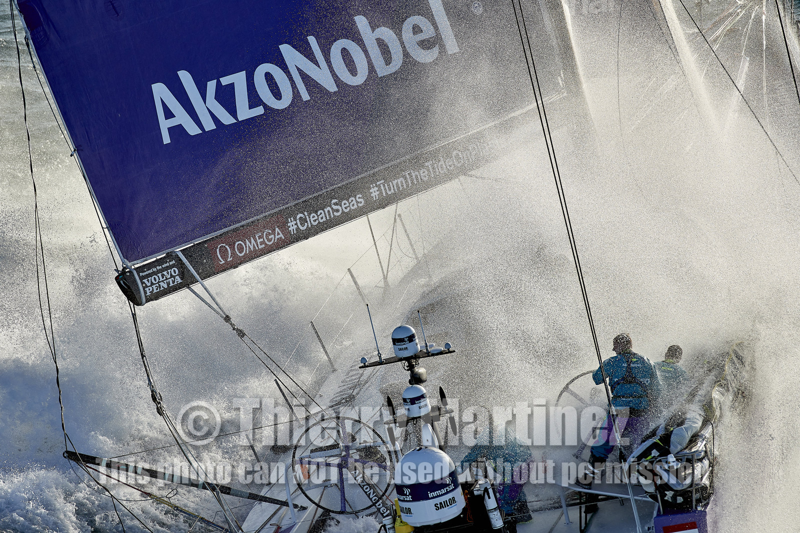 THM-17_108730_VOR-LISBON-LEG2start