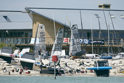 14_31255-2014 Moth_Worlds