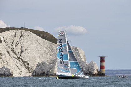 THM-15_65124_FASTNET RACE Start.