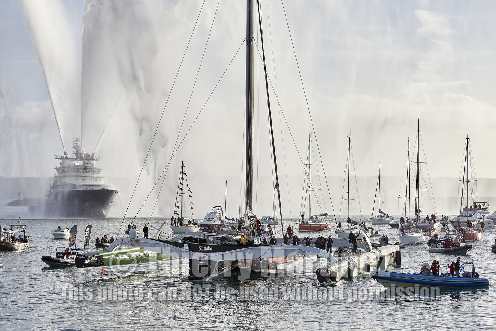 Single-handed sailing round the world record .