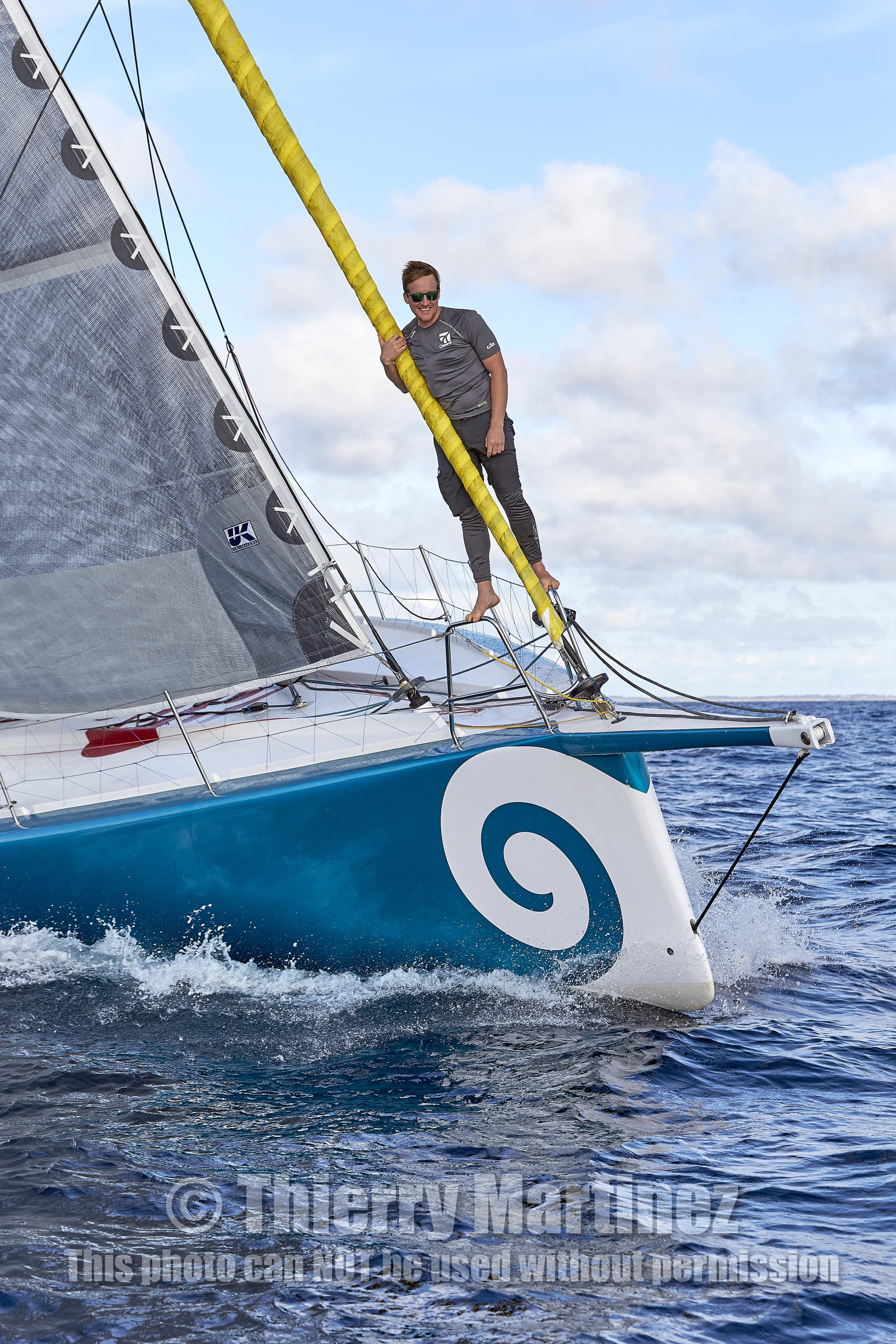 THM-15_62774_AZIMUT2016