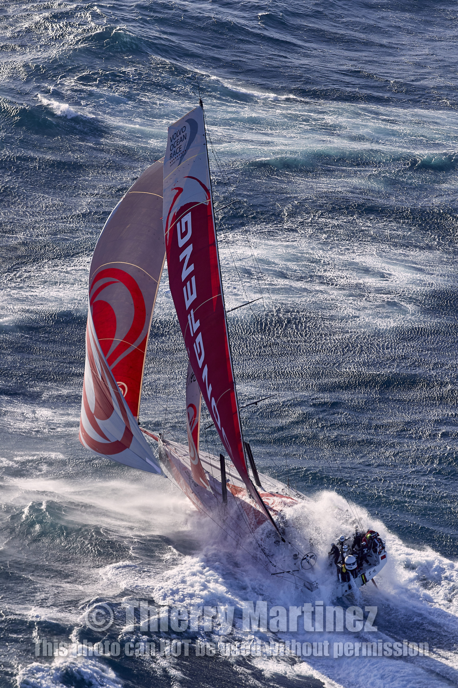 THM-17_106485_VOR-LISBON-LEG2start