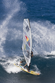 Windsurf in waves at Hookip'a Beach - North Shore Maui - Hawaii.