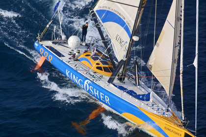 2000 Vendee Globe. Finish. Les Sables d'Olonne(FRA)
