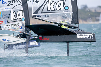 2015 McDougall + McConaghy Moth Worlds. Sorrento - VIC AUSTRALIA  . 6 16 January 2015. Organize by Sorrento Sailing Couta Boat Club.