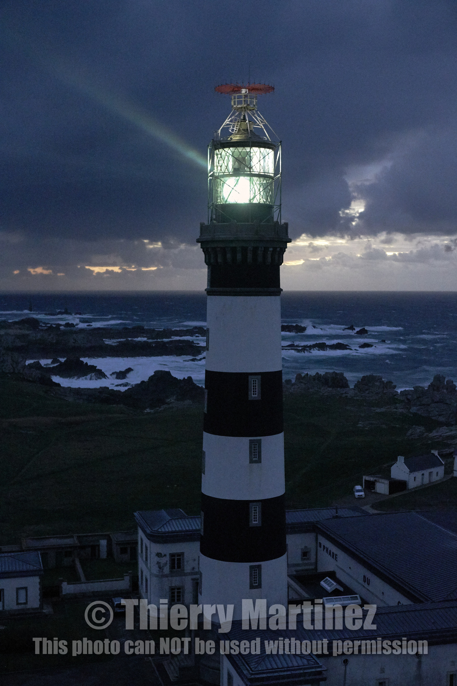 MAXI  SPINDRIFT 2 Jules Verne trophy attempt.