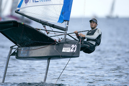 2013 McDOUGALL+McCONAGHY Moth Worlds - Kaneohe Bay - Hawaii -USA . October 2013