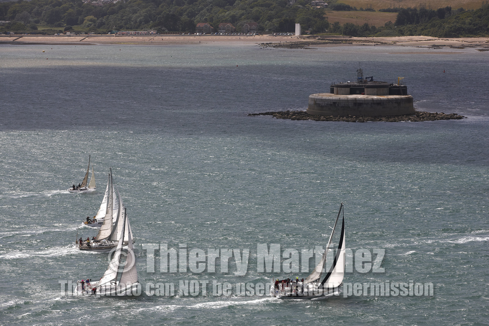 JP Morgan Asset Management Round The Island Race.