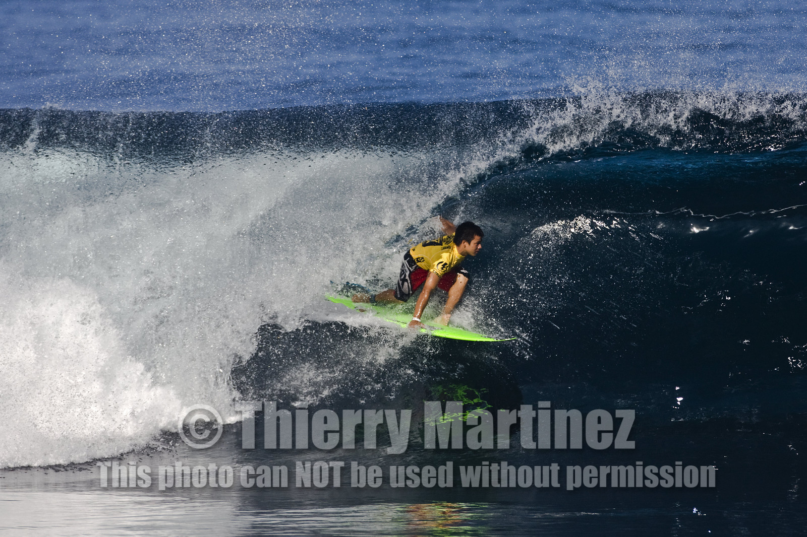 2011 VOLCOM PIPE PRO  ( Surf contest) at Banzai Pipeline Beach, North Shore - Oahu - Hawaii.