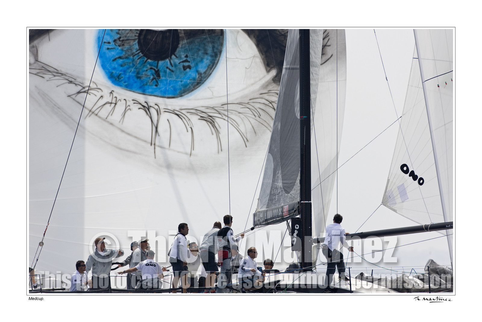 08_09464-medcup fond blanc-.jpg