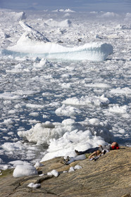 Schooner LA LOUISE sailing on west coast of Greenland.