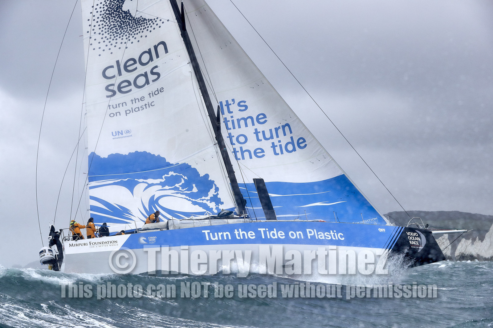LENDY COWES WEEK - Round the island.
