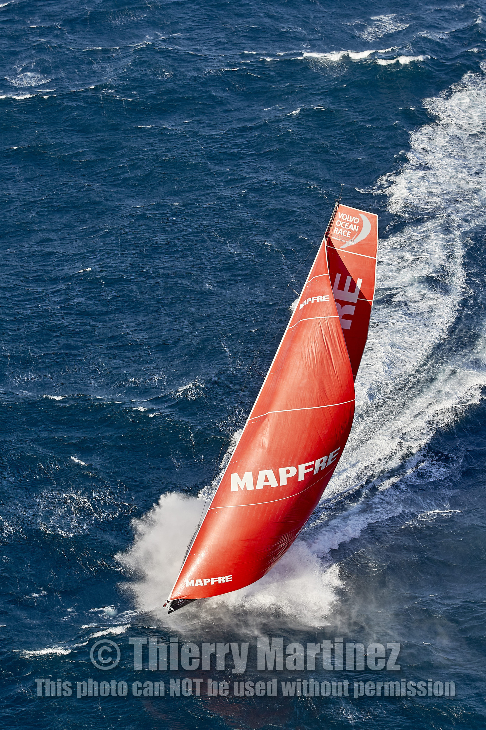 THM-17_106615_VOR-LISBON-LEG2start