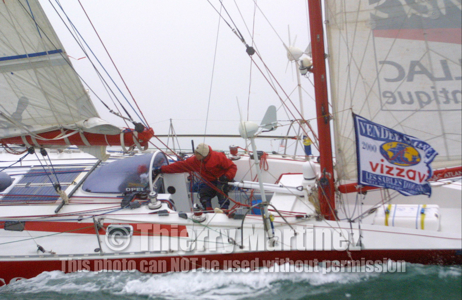 ©ThMartinez. Vendee Globe 2000. Les Sables d'Olonne (FRA) 5th March 2001..Joe Seeten (FRA) Region Nord pas de Calais-Chocolats du monde finish 10th .in his first single handed round the world in 115 days 16hours 45mns.