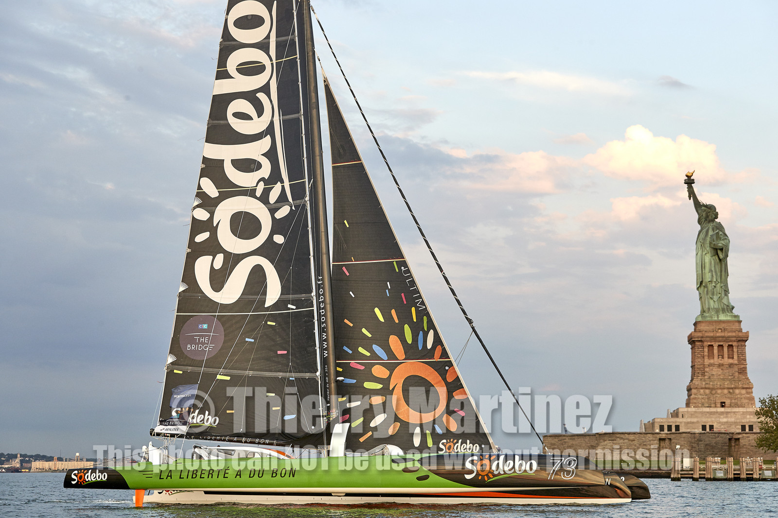 THM_17_052814_THE_BRIDGE-NY